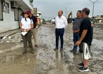 Recorre secretaria de Bienestar federal zonas afectadas por las lluvias en Reynosa