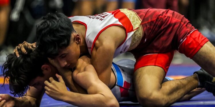 Destaca selección Tamaulipas de luchas asociadas en Macro Regional