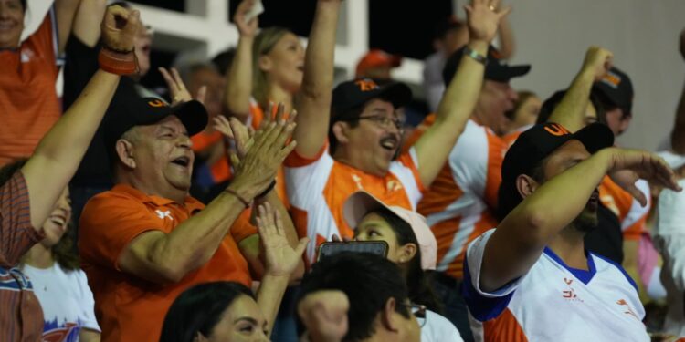 Correcaminos vence 2-0 al líder Atlante