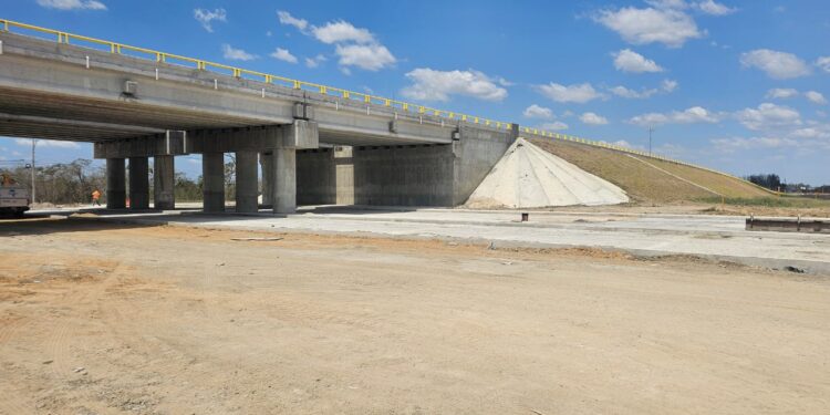 Concluye Gobierno de Américo “Puente de la Esperanza”