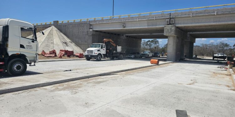 Concluye Gobierno de Américo “Puente de la Esperanza”