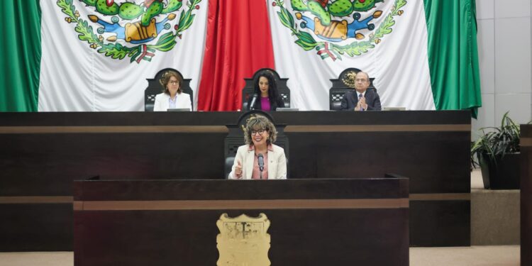 Trabajo de Bienestar basado en guía humanista del gobernador: Silvia Casas