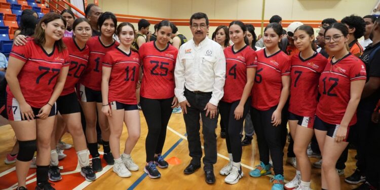 Inaugura Dámaso Anaya el Primer Torneo de la Liga Deportiva “UAT Transforma”