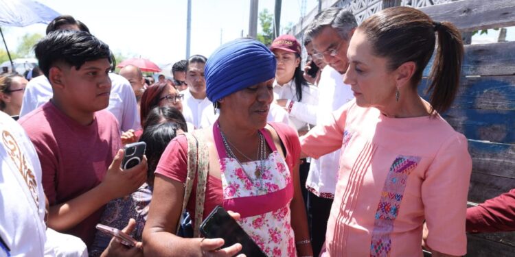 La presidenta Claudia y el gobernador Américo visitan a damnificados de Reynosa