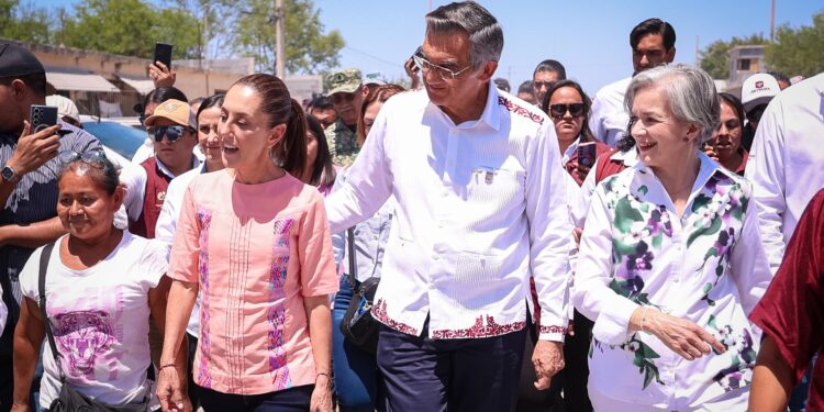 La presidenta Claudia y el gobernador Américo visitan a damnificados de Reynosa