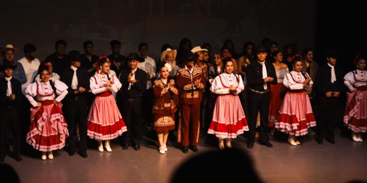 Presenta Injuve Tamaulipas obra de teatro “Memorias de un Pueblo” en Ciudad Victoria