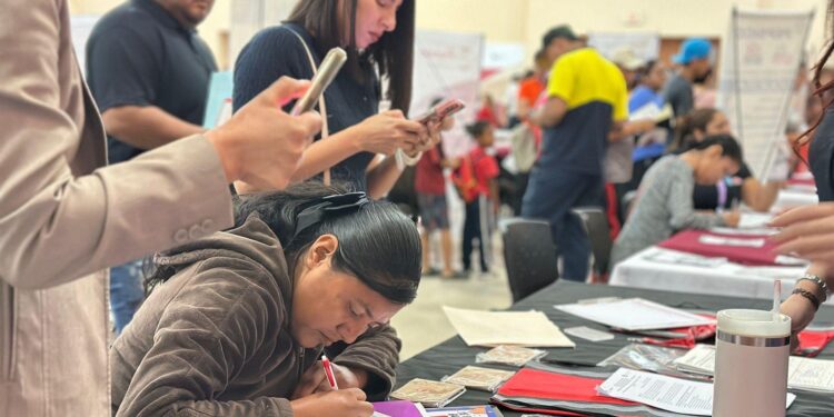 Con enfoque humanista, se impulsa el empleo para las mujeres tamaulipecas en la Feria Nacional del Empleo 2025