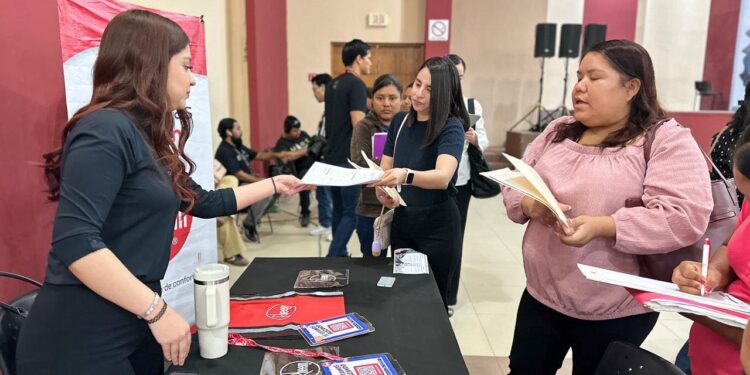 Con enfoque humanista, se impulsa el empleo para las mujeres tamaulipecas en la Feria Nacional del Empleo 2025