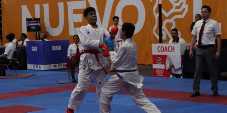 Destaca Tamaulipas en Macro Regional de Karate