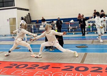 Regina Pedraza, orgullo de la UAT, brilla en el nacional de esgrima 2025