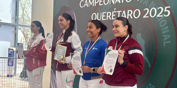 Regina Pedraza, orgullo de la UAT, brilla en el nacional de esgrima 2025