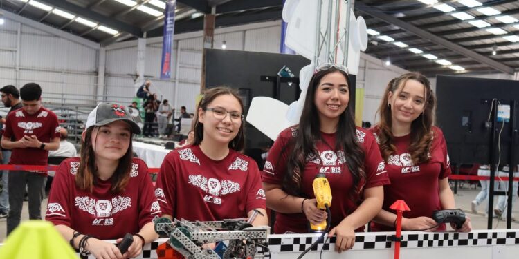 Orgullo tamaulipeco: estudiantes de la UTM competirán en el Mundial de Robótica en Dallas