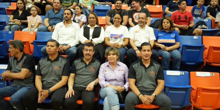 Rector de la UAT inaugura la  temporada 2025 de la LNBP Femenil