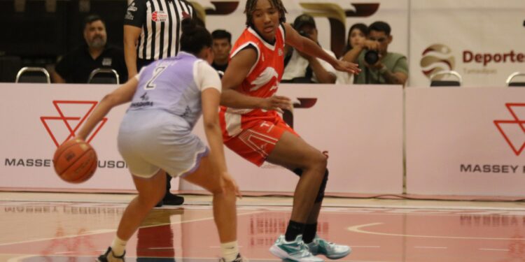 Rector de la UAT inaugura la  temporada 2025 de la LNBP Femenil