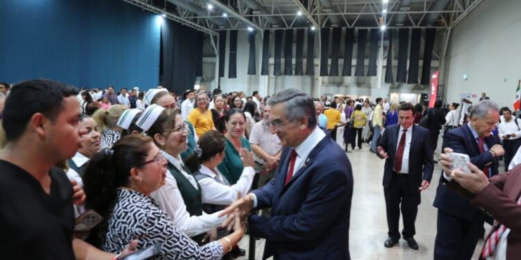 Inaugura Américo Congreso Internacional «Hacia un Sistema de Salud Integral y Humanista en Tamaulipas»