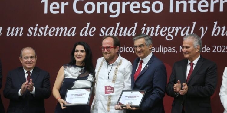 Inaugura Américo Congreso Internacional «Hacia un Sistema de Salud Integral y Humanista en Tamaulipas»