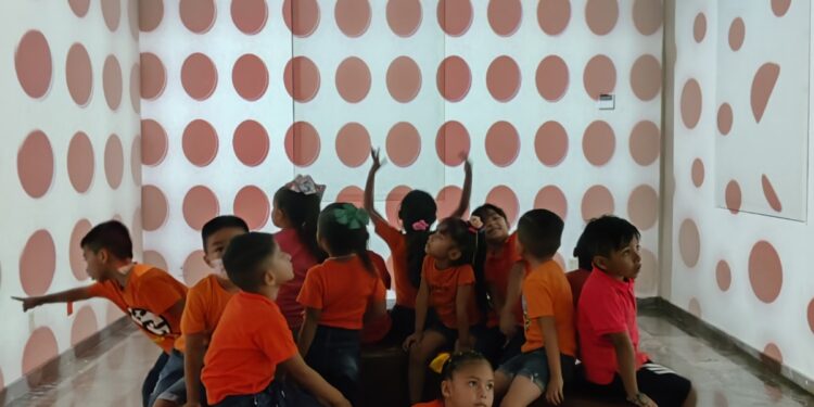 Lanza ITCA Laboratorio de Arte Comunitario para las Infancias en BARCO