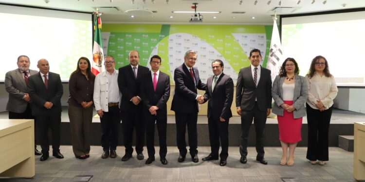 Entrega IFT concesiones de radio y tv a Tamaulipas