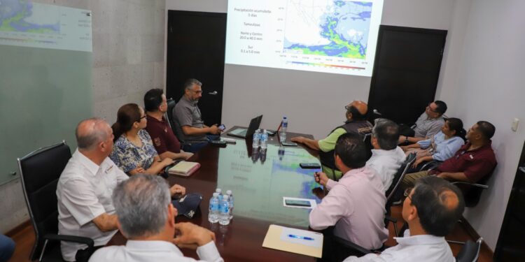 Refuerza Salud medidas preventivas y acciones ante temperaturas extremas
