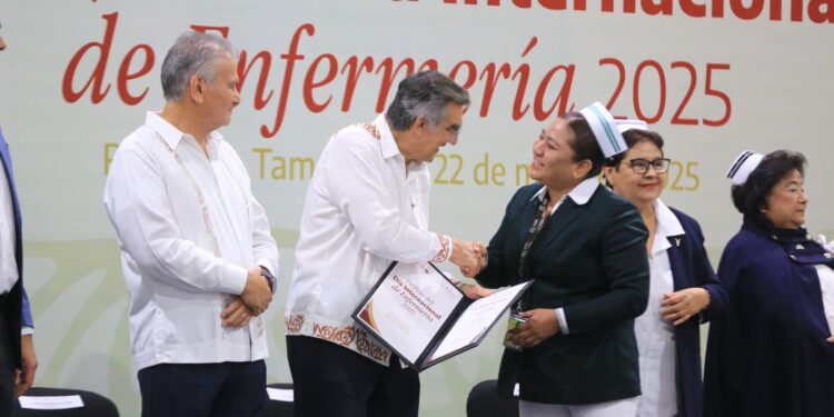 Celebra Américo Villarreal a cerca de 3 mil profesionales de la enfermería en Tamaulipas