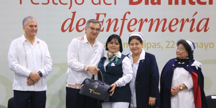 Celebra Américo Villarreal a cerca de 3 mil profesionales de la enfermería en Tamaulipas