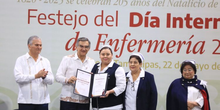 Celebra Américo Villarreal a cerca de 3 mil profesionales de la enfermería en Tamaulipas