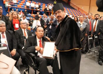 Reconoce la UAT vocación y trayectoria académica de sus docentes