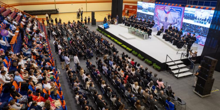 Reconoce la UAT vocación y trayectoria académica de sus docentes
