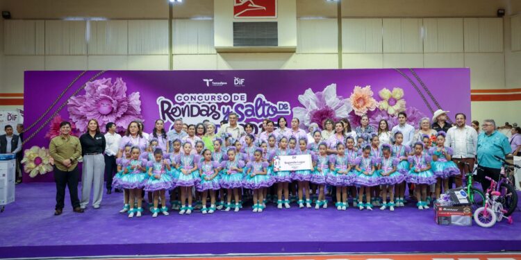 Impulsan Américo y María de Villarreal las tradiciones con el concurso de Rondas y Salto de Cuerda