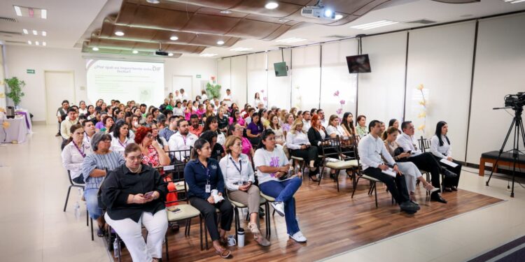 DIF Tamaulipas presenta ciclo de conferencias sobre el derecho de adultos mayores a una vida libre de violencia