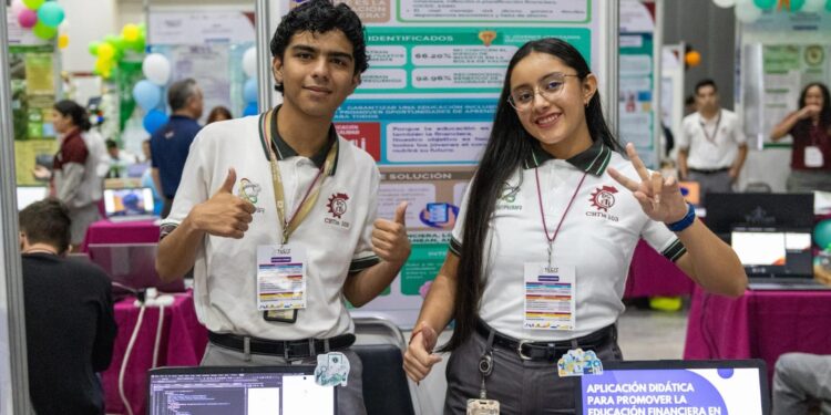 Reconocen a jóvenes talentos en la Feria de Ciencias e Ingenierías Tamaulipas 2025