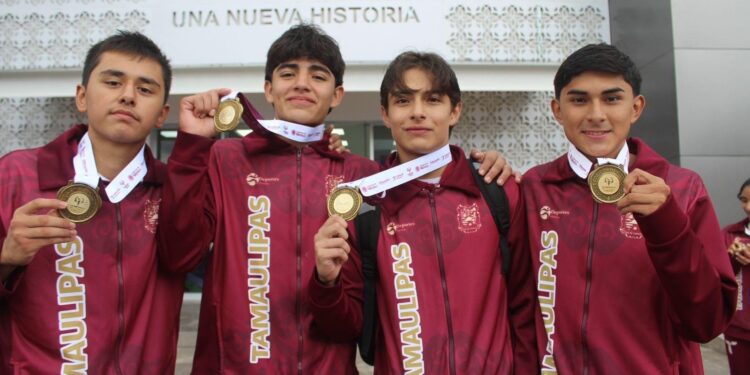 Jornada histórica para el atletismo de Tamaulipas; conquistan oro y récord nacional en relevo combinado