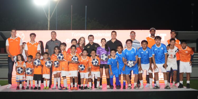 Celebra la UAT con éxito el torneo de futbol Academias Correcaminos