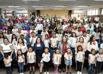 El CEINA-UAT celebra la excelencia educativa de sus estudiantes