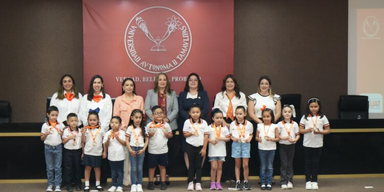 El CEINA-UAT celebra la excelencia educativa de sus estudiantes