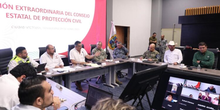 Ordena gobernador Américo Villarreal reforzar acciones preventivas ante tormenta Barry; se esperan fuertes lluvias