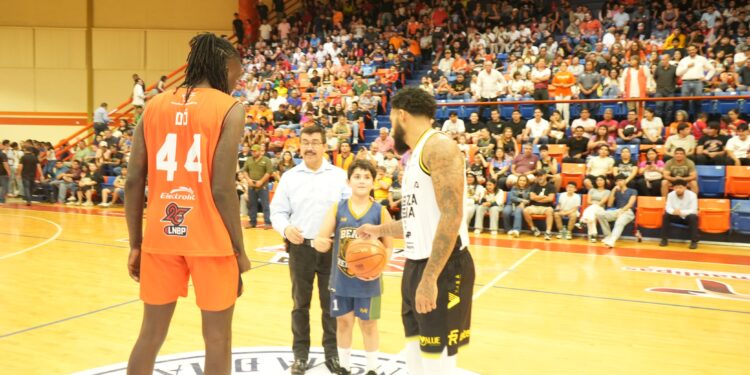 Dámaso Anaya pone en marcha la temporada 2025 de la LNBP varonil