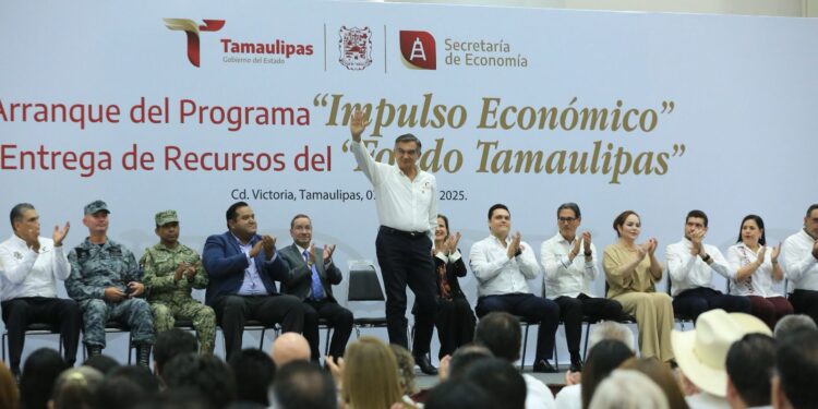 “El desarrollo debe llegar a todas partes”: Américo Villarreal entrega apoyos a emprendedores por más de 33 MDP