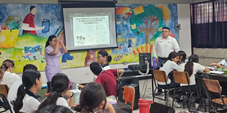 Promueven en Ciudad Mante alimentación saludable para mejorar el rendimiento académico en jóvenes