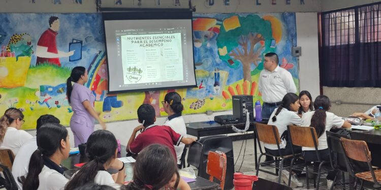 Promueven en Ciudad Mante alimentación saludable para mejorar el rendimiento académico en jóvenes