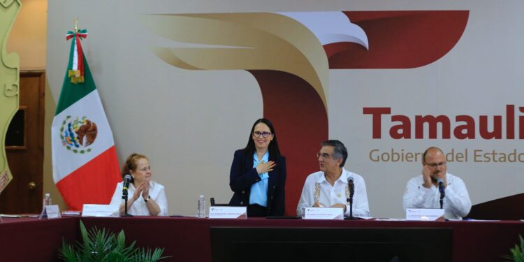 Impulsa Américo transparencia y combate a la corrupción