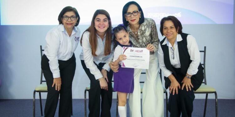 Gradúa DIF Tamaulipas a más de 2 mil 700 niños de nivel preescolar en el estado