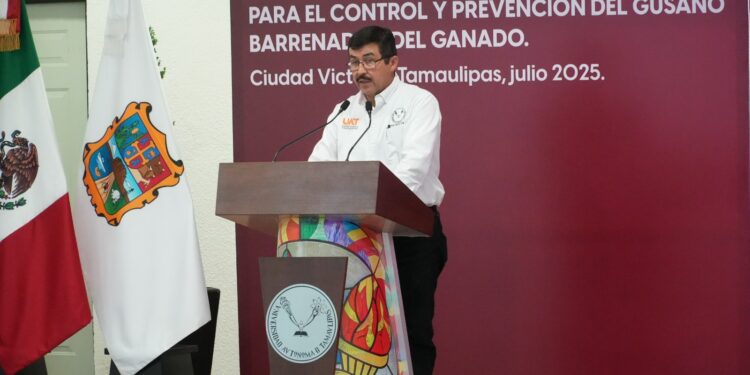 Se suma la UAT a esfuerzos para el control y prevención del gusano barrenador