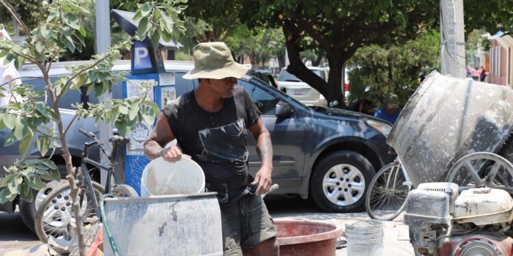 Exhorta Salud extremar medidas de prevención por altas temperaturas