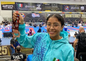 Destaca estudiante de la UAT en evento mundial de karate