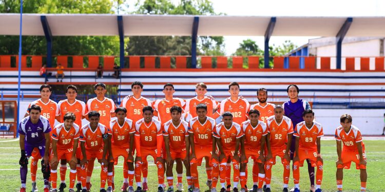 Inicia el campeón con triunfo