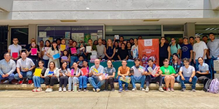 Concluye la UAT con éxito colecta de útiles escolares