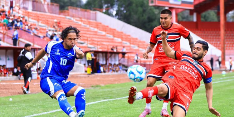 Importante triunfo de visita para Correcaminos