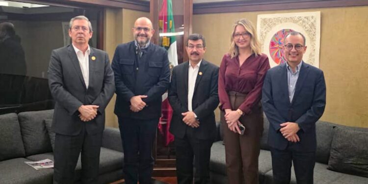 Gestiona rector acuerdos para fortalecer crecimiento de la UAT