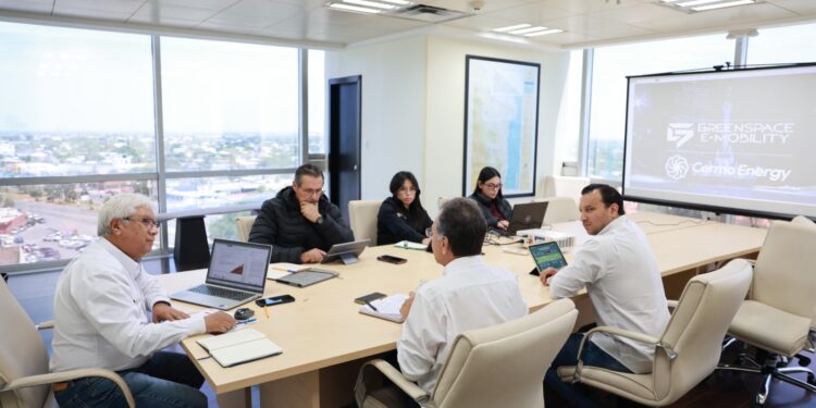 Pone en marcha SEDENER proyecto de cargador para autos eléctricos en Victoria